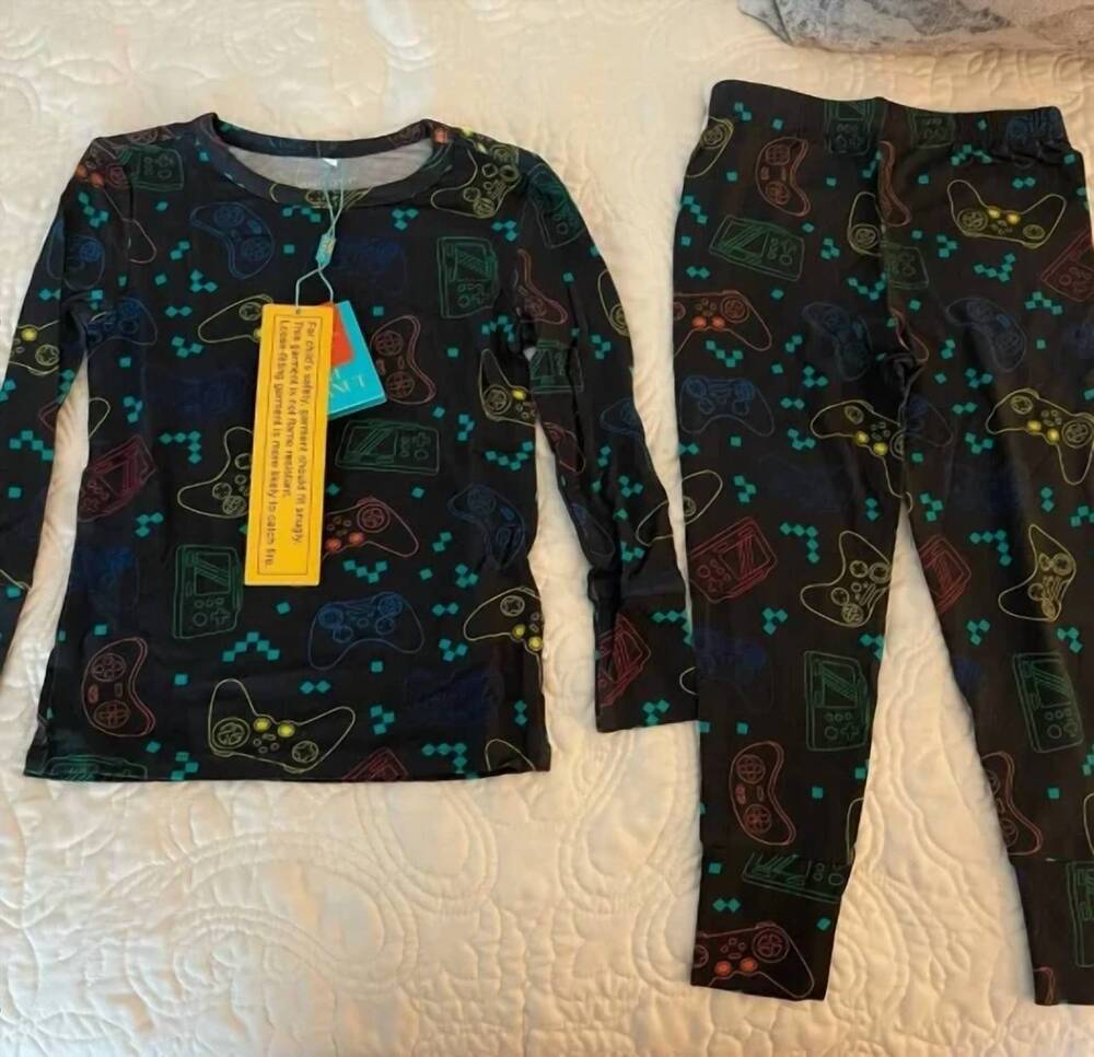 NEW POSH PEANUT kids' gaming pajama set in black